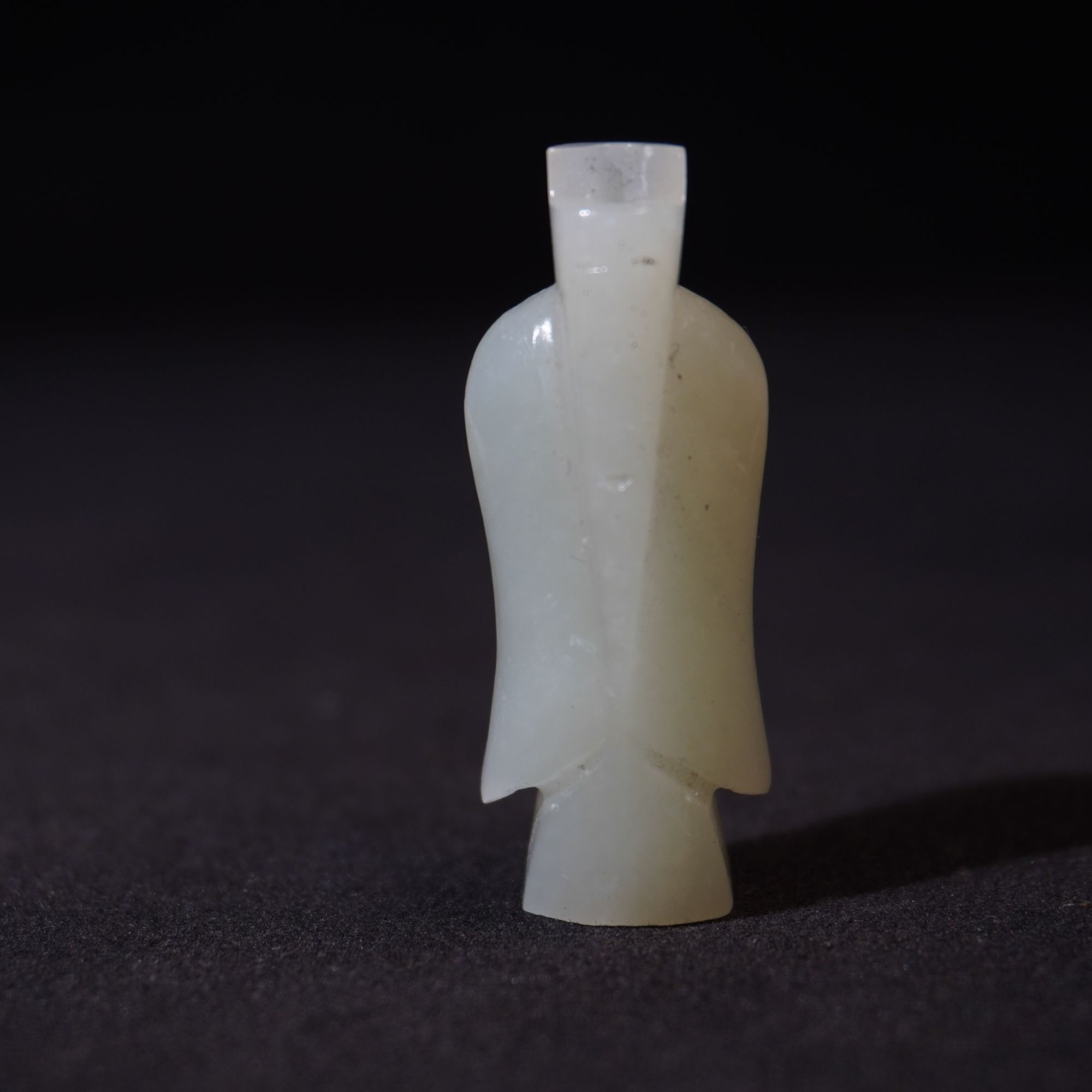 2NV18  清  和田玉翁仲吊坠