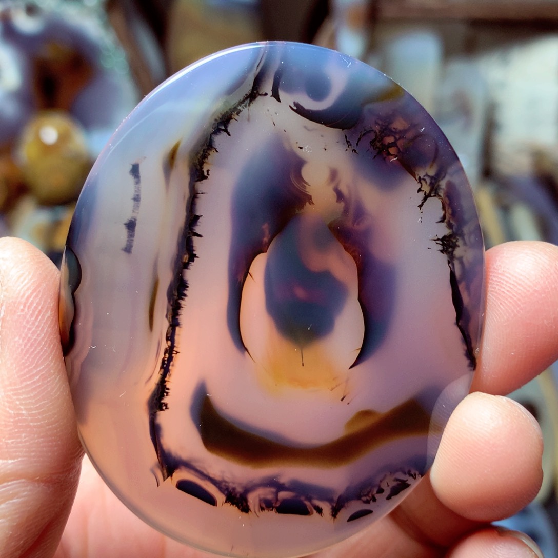 玛瑙/玉髓颈饰未镶嵌