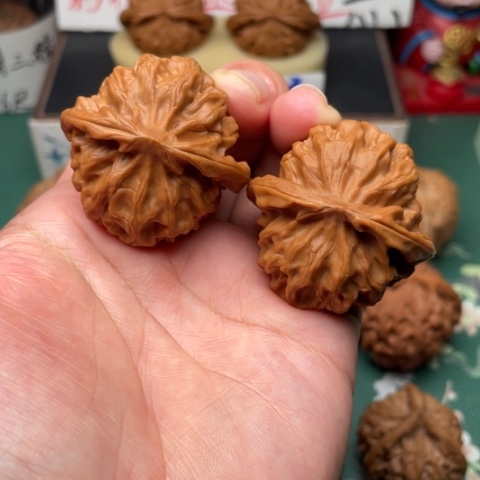 【闪购商品】文玩核桃吊坠40龙鳞