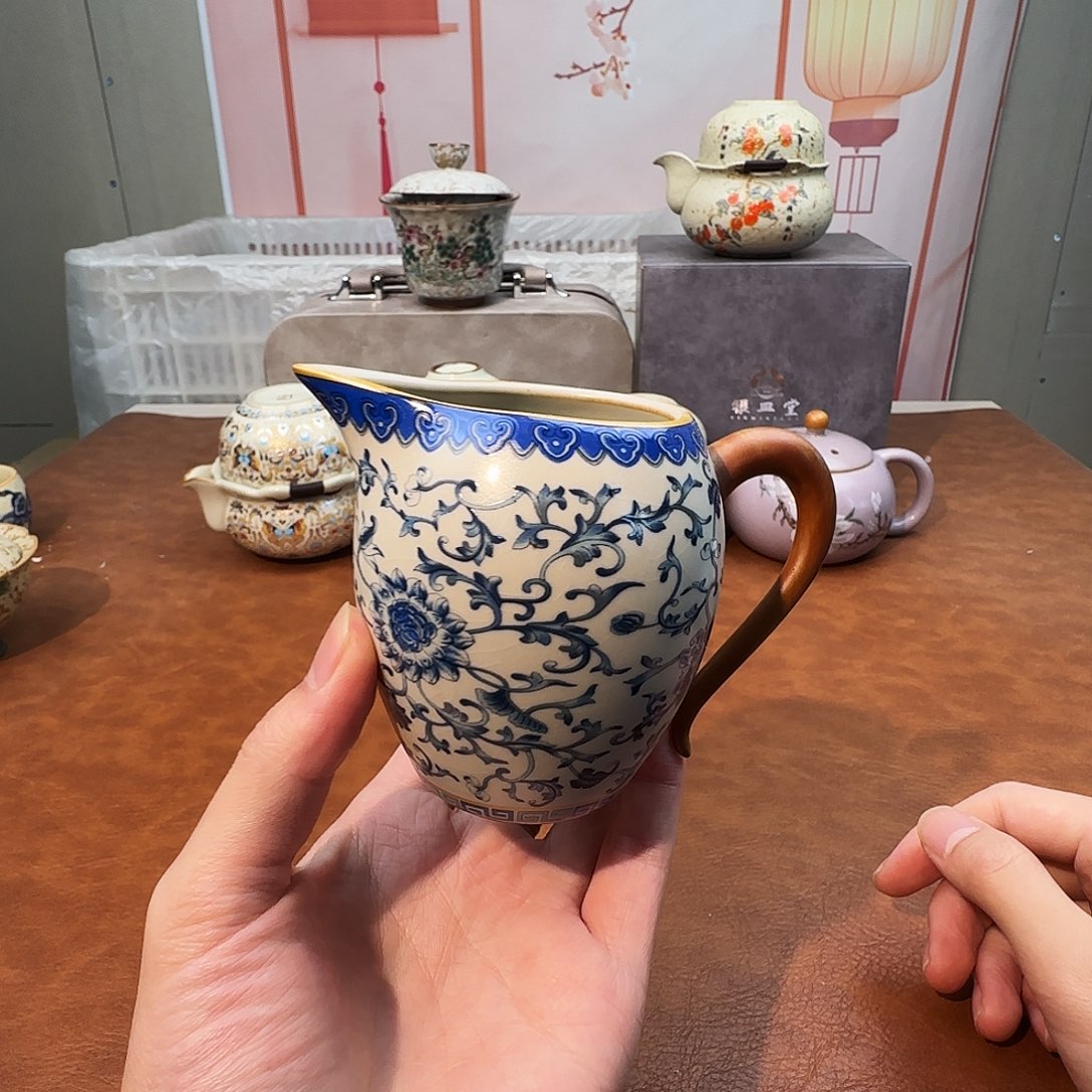 颜瓷闪购商品链接繁花公杯