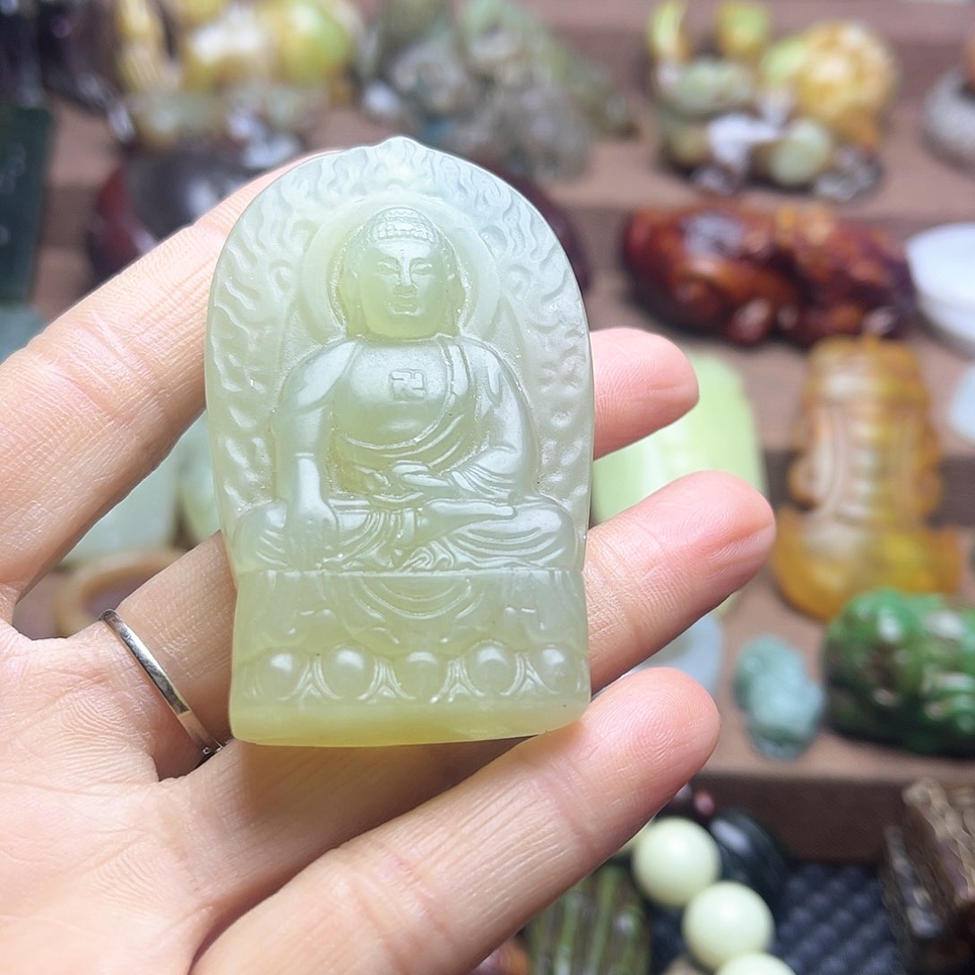 白玉菩提吊坠172。。