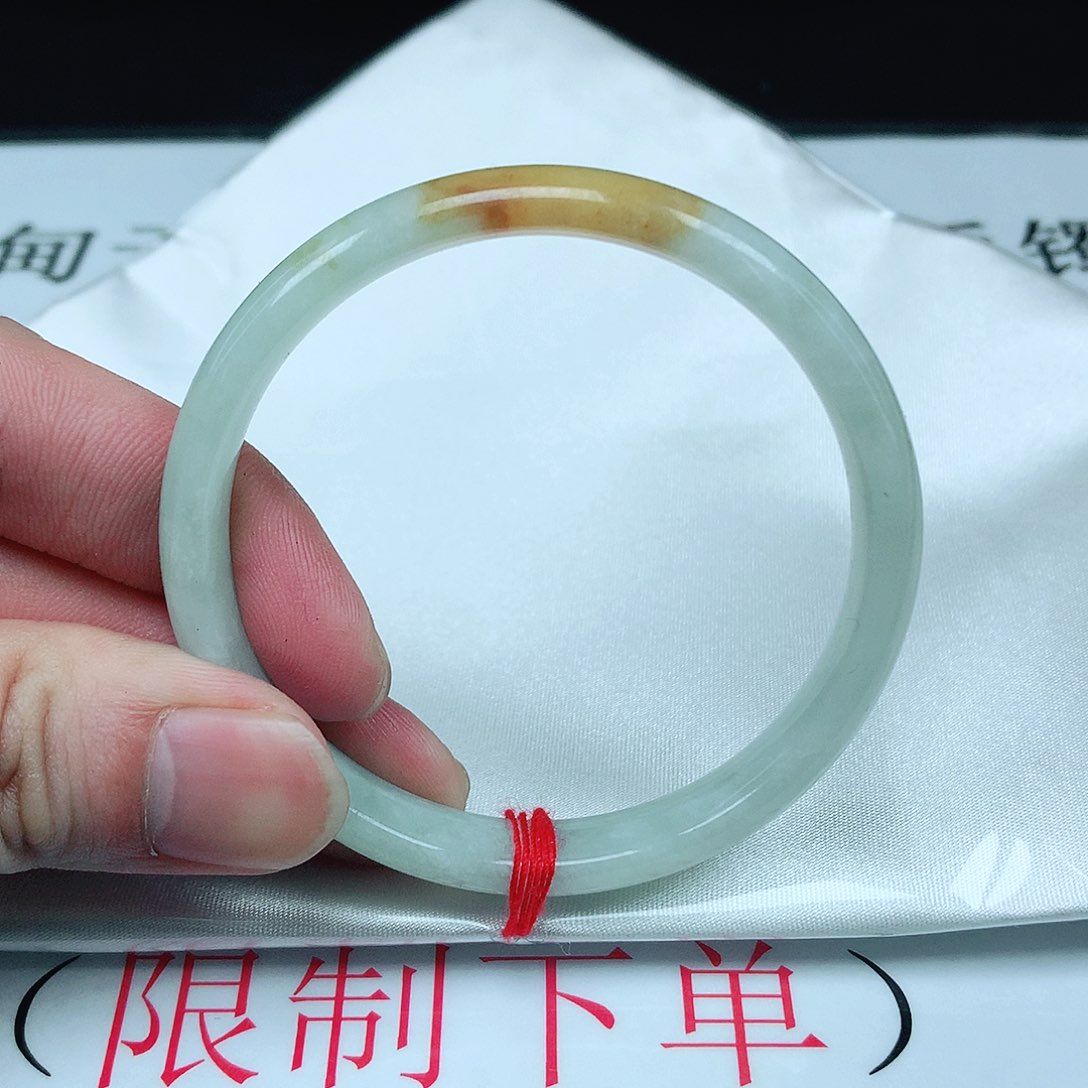 翡翠手镯未镶嵌圈54