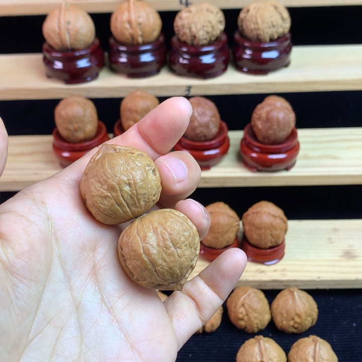 吊坠文玩核桃寿桃