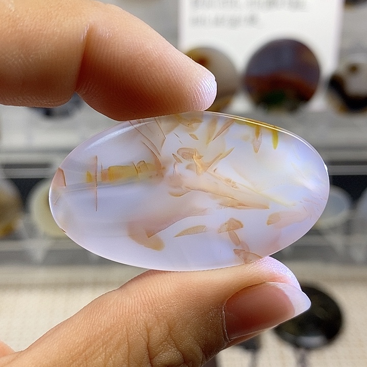 未镶嵌颈饰玛瑙/玉髓