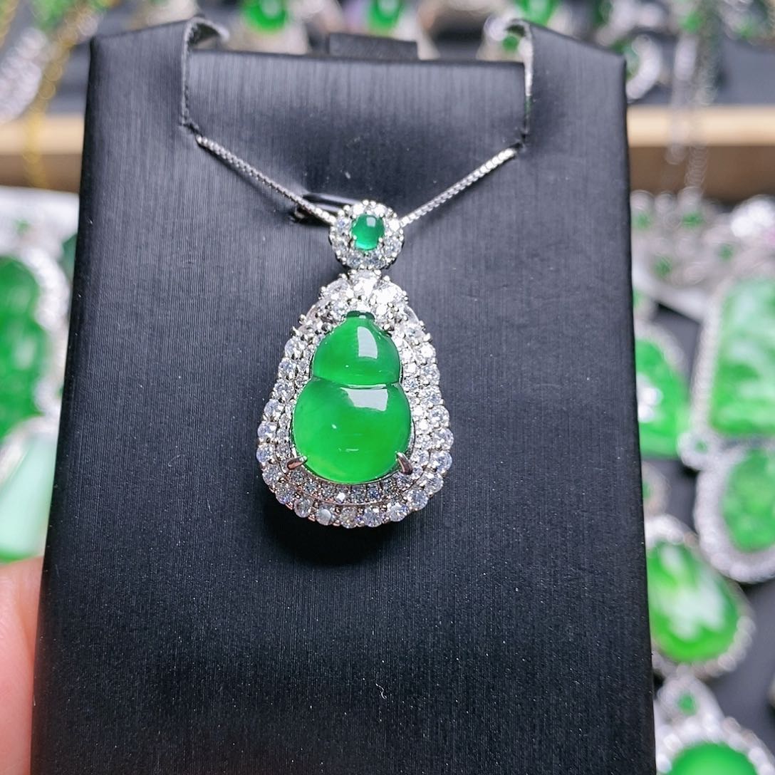 翡翠颈饰未镶嵌吊坠2