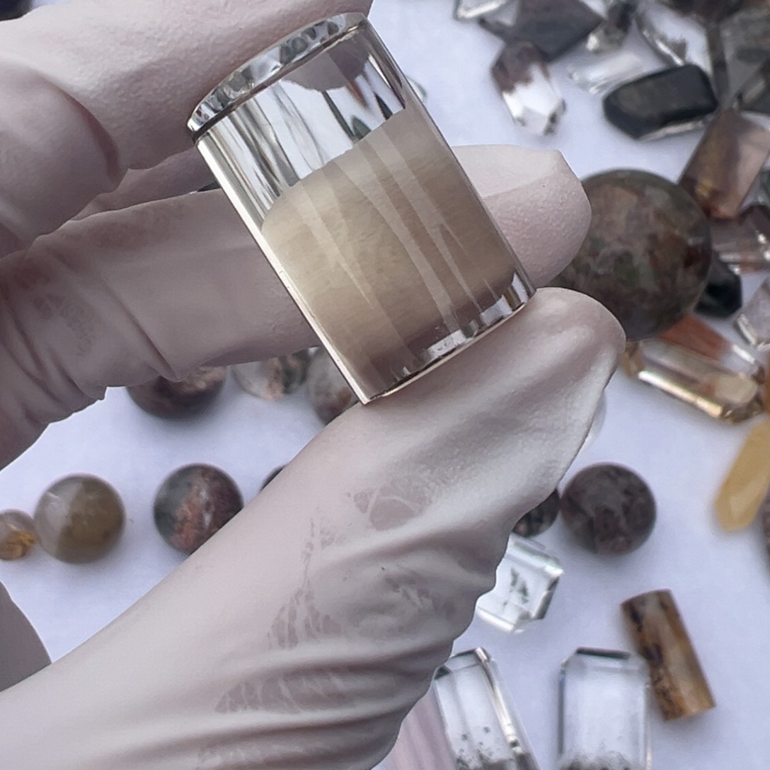 水晶水晶蓝针打孔不退换未镶嵌乐***༣