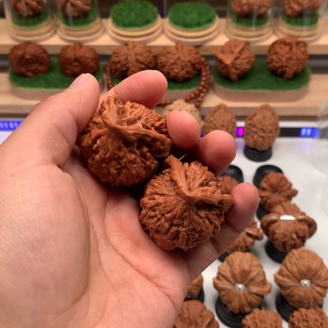 【闪购商品】吊坠文玩核桃韩***n隐隐约约