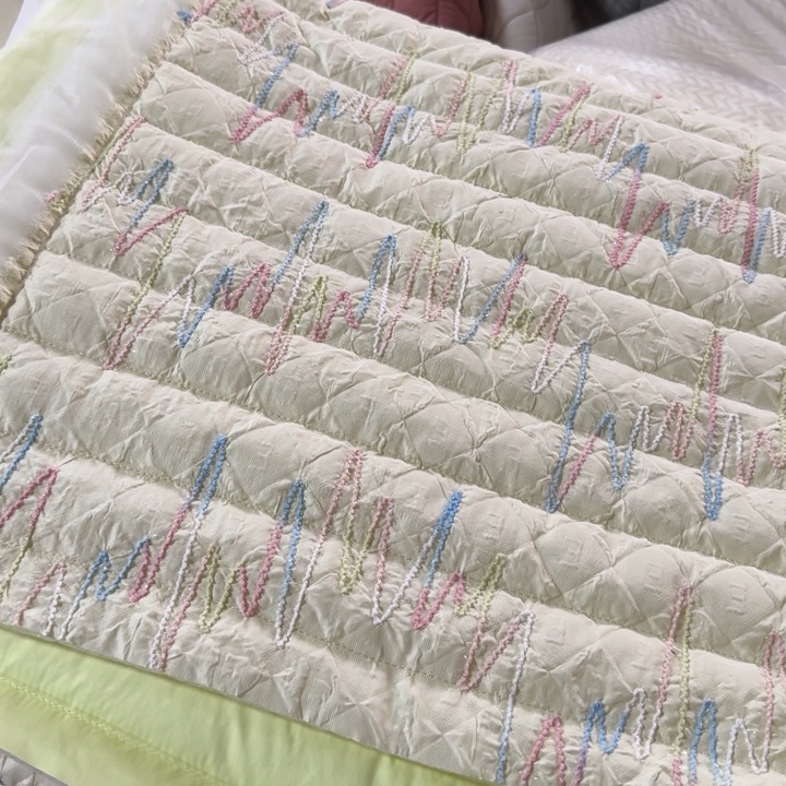 无纺布二米夹棉布料