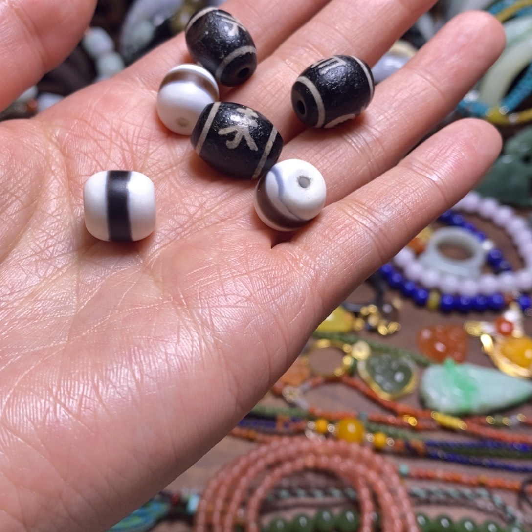 玛瑙/玉髓未镶嵌散珠散珠