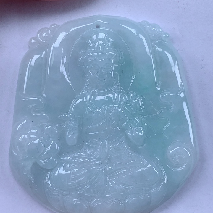 颈饰未镶嵌翡翠大势至