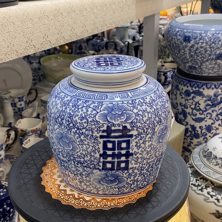 【闪购商品】摆件陶瓷储蓄罐摆件。。。