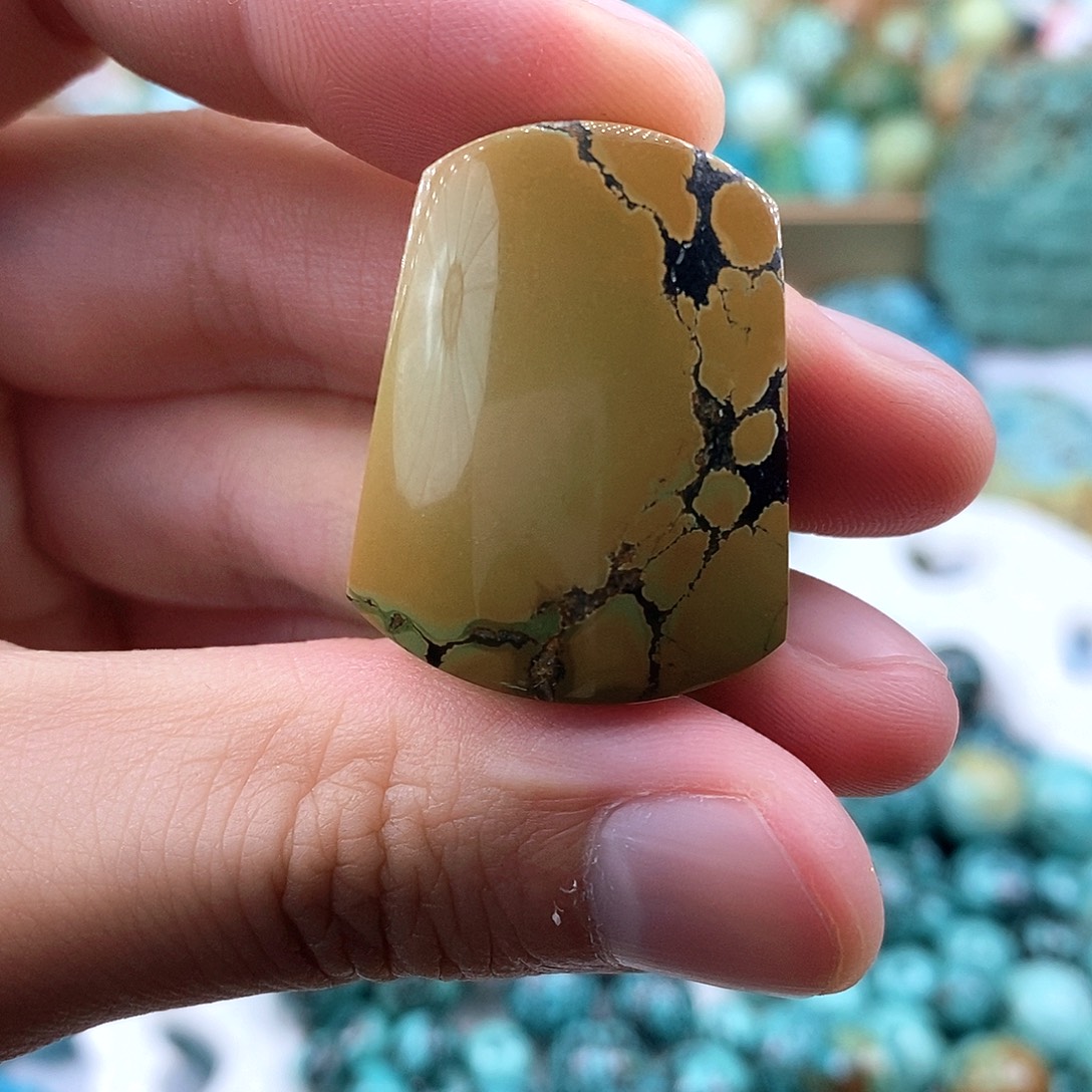 绿松石未镶嵌珠宝半成品