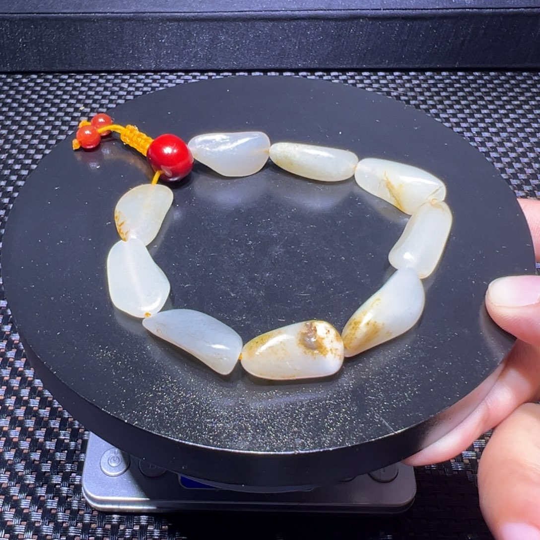 吊坠(不含链)未镶嵌和田玉（子料）26-70