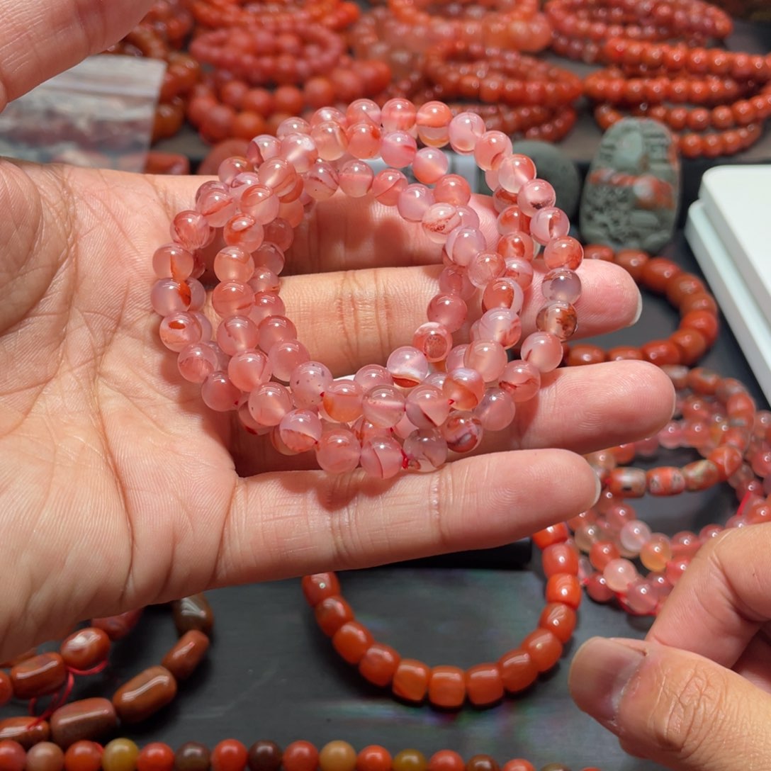 南红玛瑙手链未镶嵌