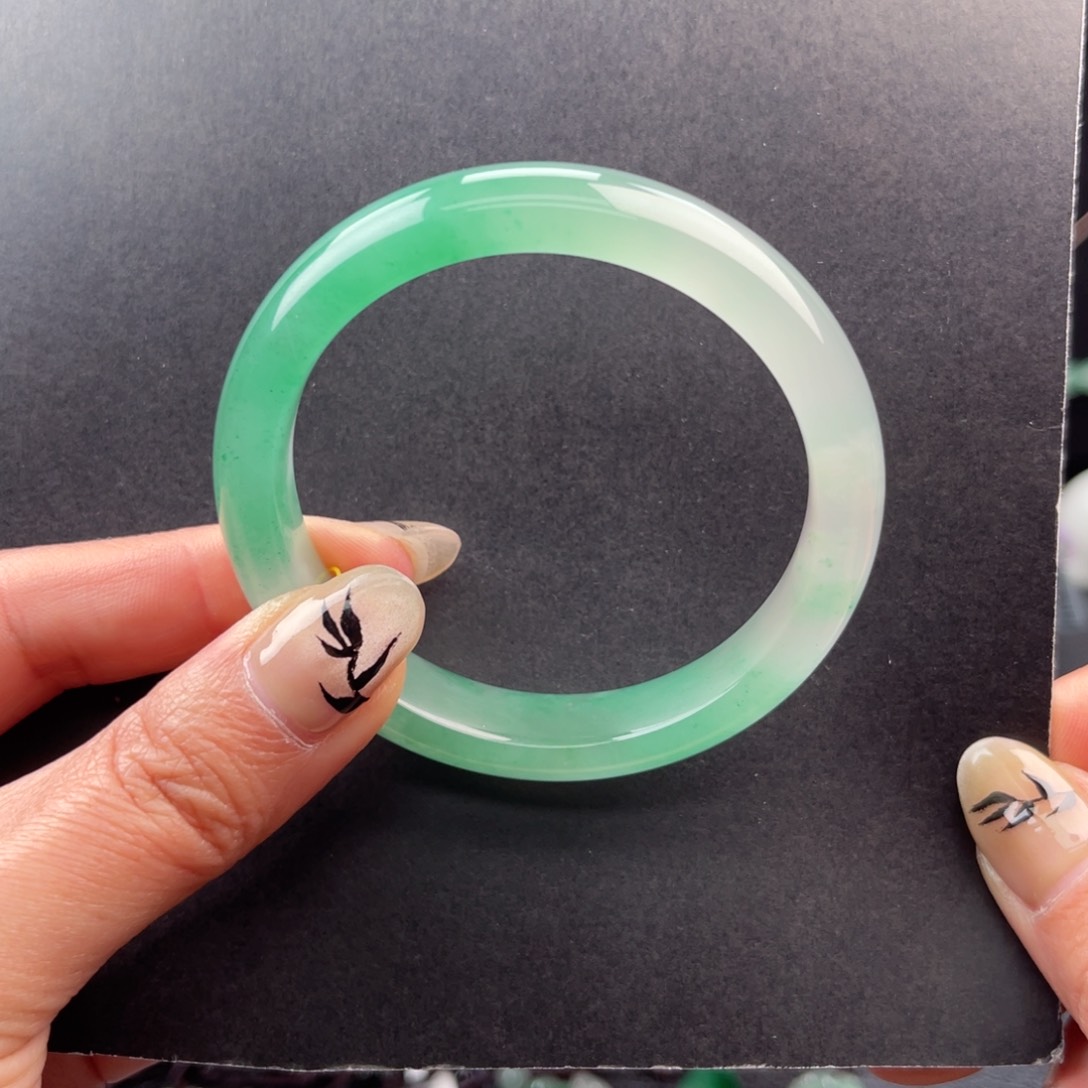 石英质玉手镯未镶嵌橘*