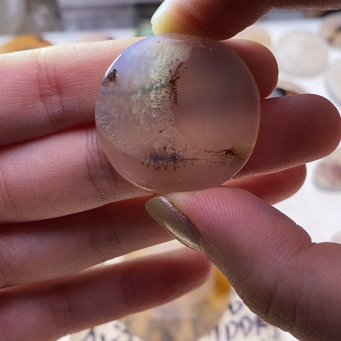 未镶嵌玛瑙/玉髓珠宝奇石