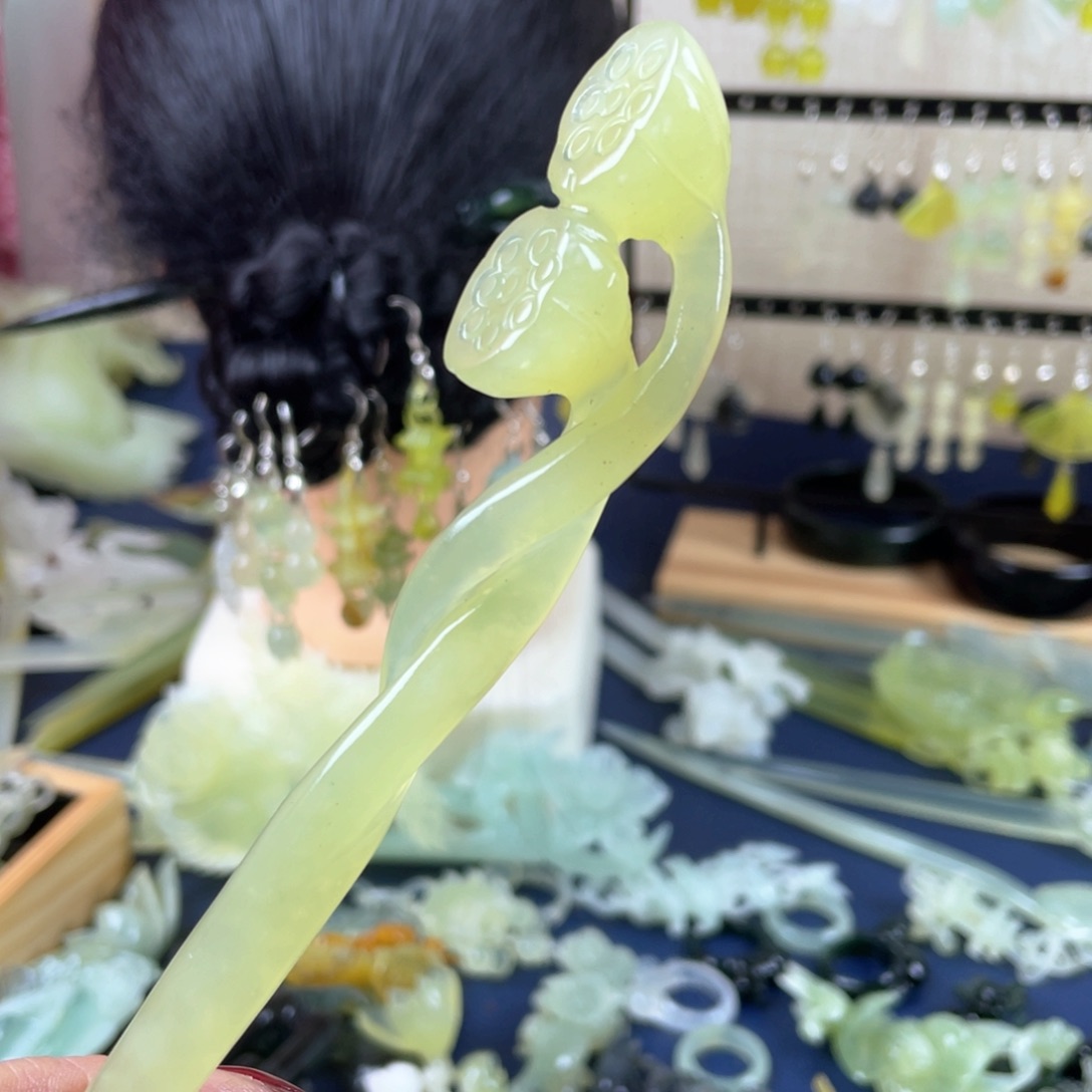 蛇纹石玉发饰未镶嵌