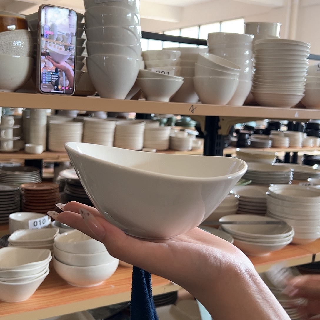 新骨瓷24微瑕6寸暖白元宝米饭碗