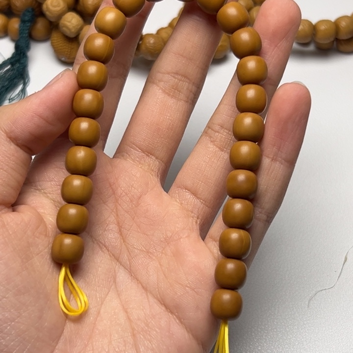 猴头核桃手串瑕疵老型