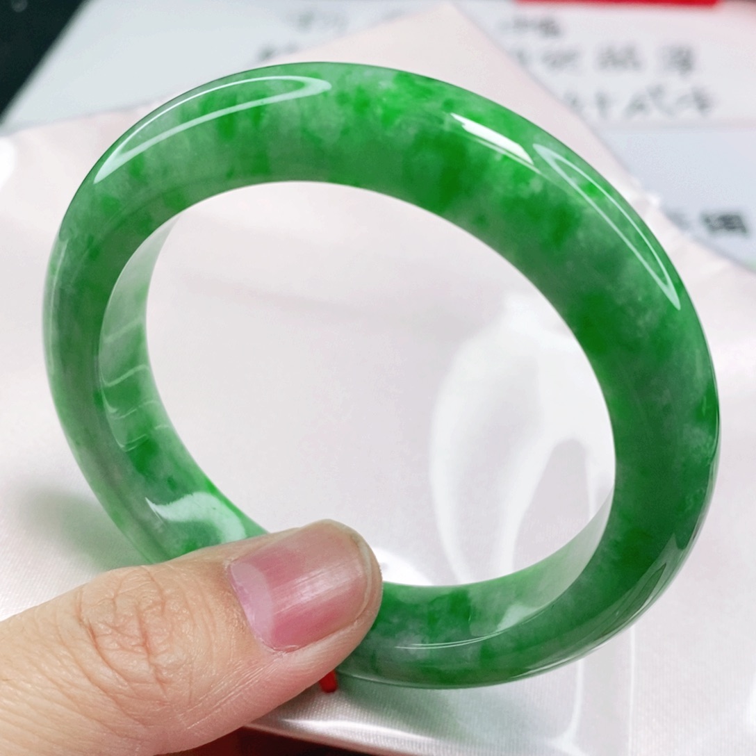 未镶嵌手镯翡翠56.1圈口毕业完整