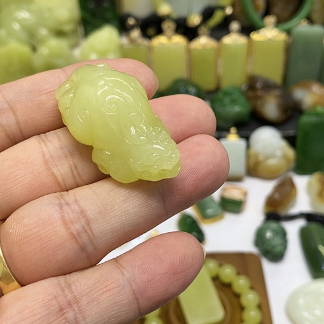 【闪购商品】未镶嵌手链和田玉