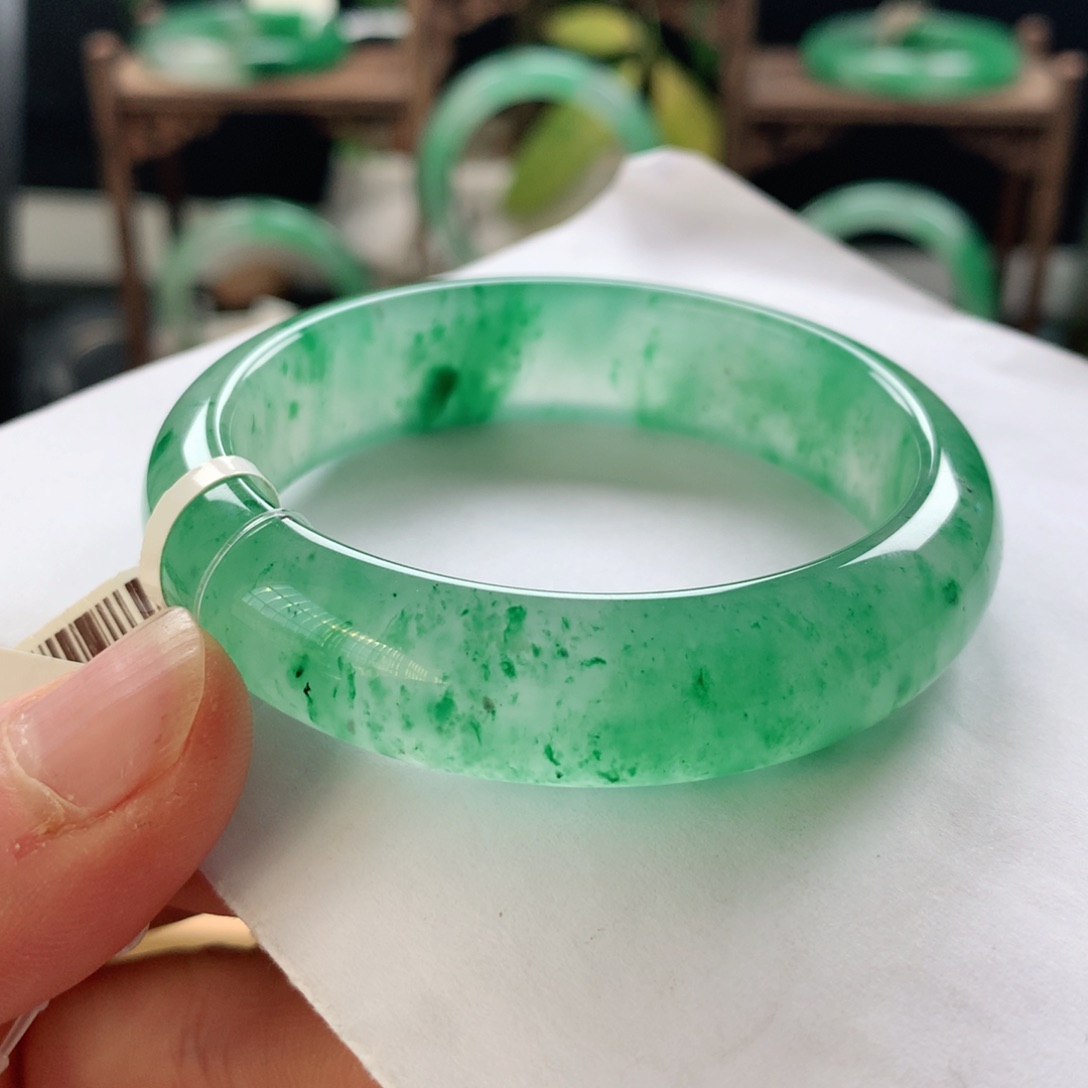 石英质玉手镯52未镶嵌