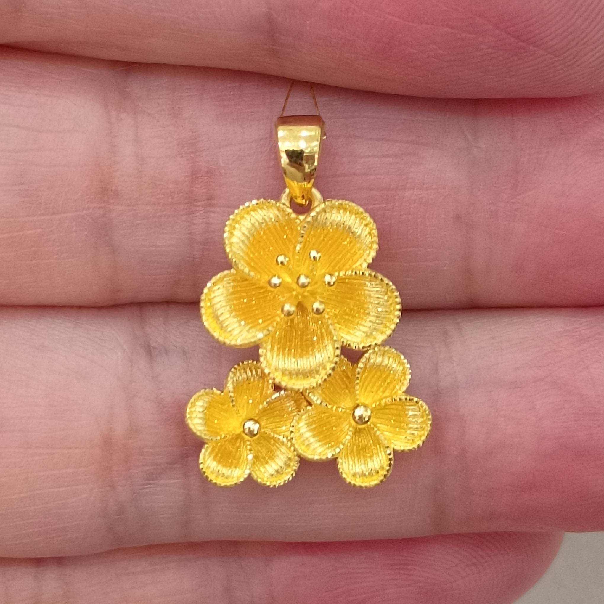 足金999黄金吊坠实心花型正品纯黄金女式新款婚庆吊坠挂坠5.02克
