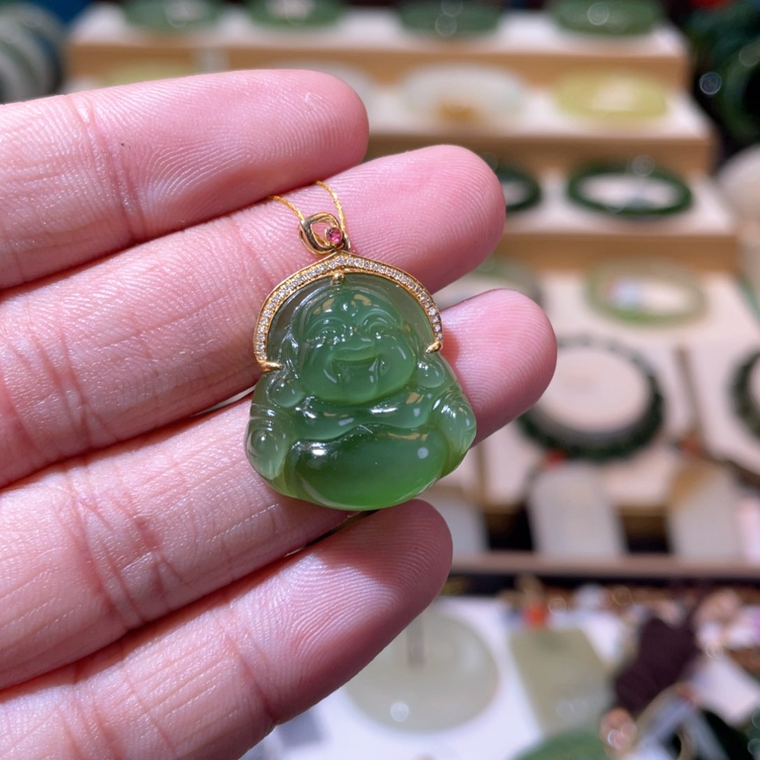 和田玉高品碧玉绿猫眼佛公18K金镶嵌