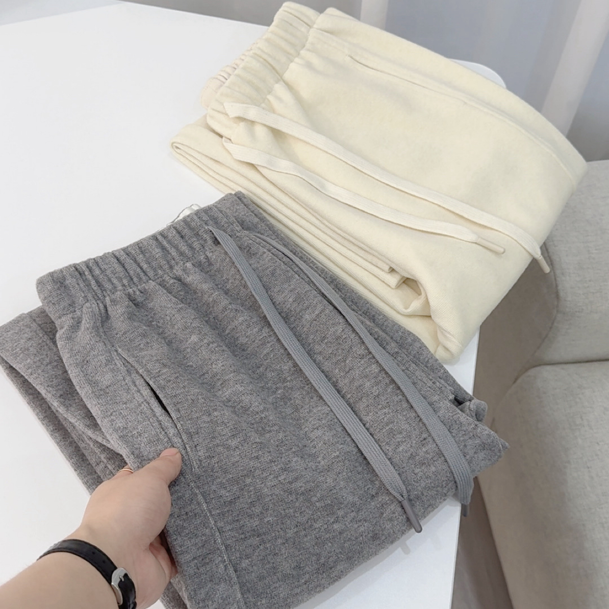 小朵家XFYD. ins穿搭#奶芙裤~秋冬季休闲百搭抽绳显瘦直筒裤