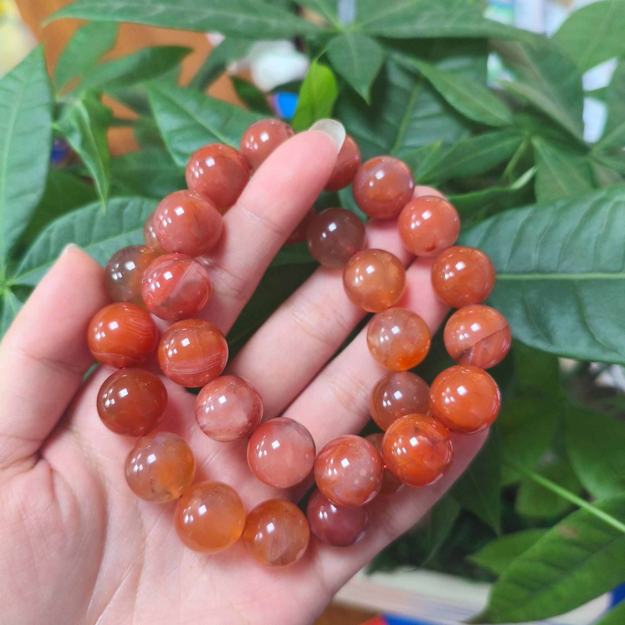 天然南红玛瑙冰红手串
