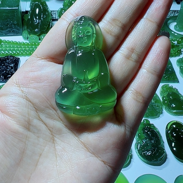 蛇纹石玉未镶嵌颈饰裤*子