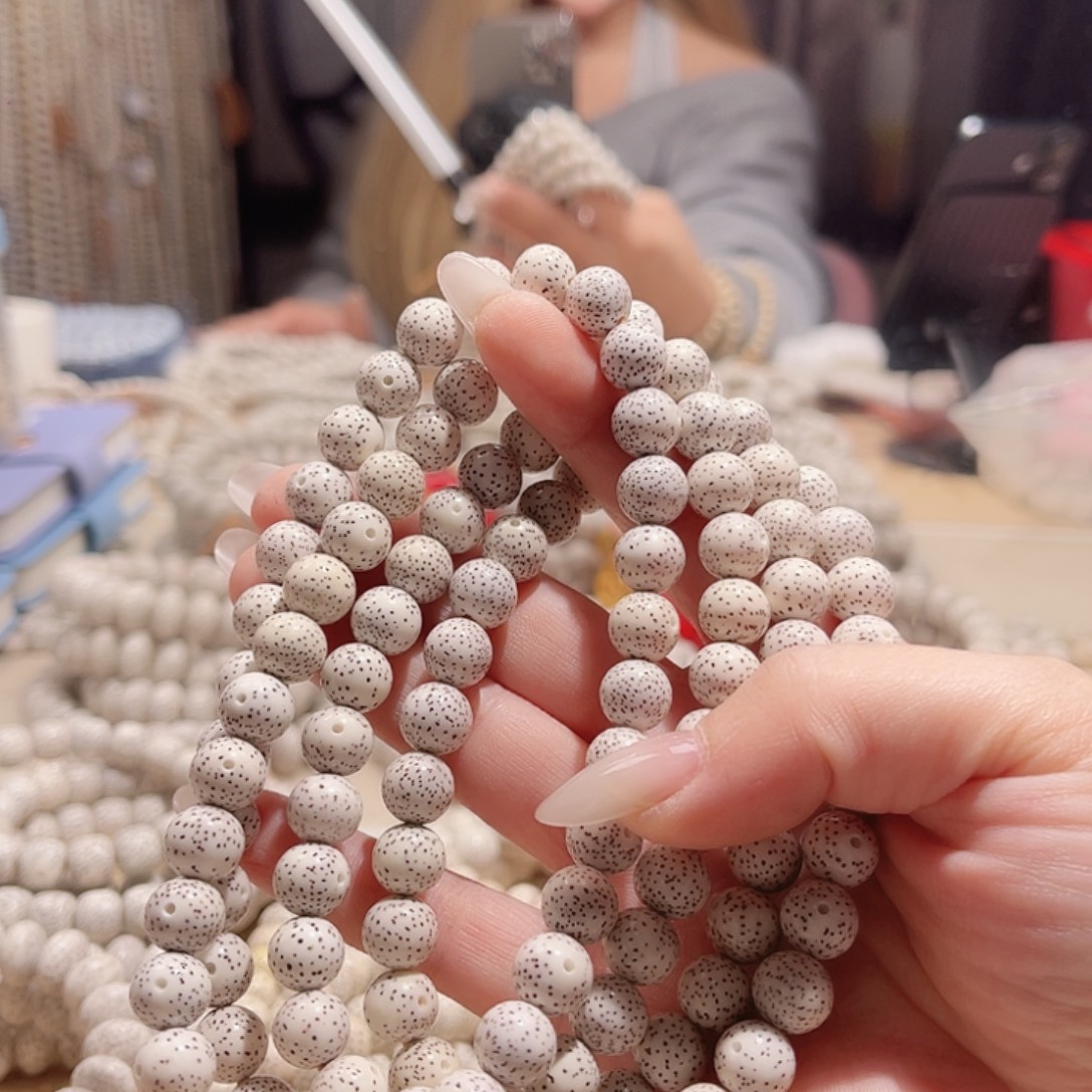 羊***村吊坠星月菩提10101010101010