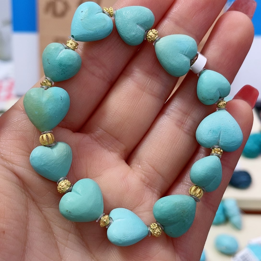 绿松石珠宝奇石18K金镶嵌