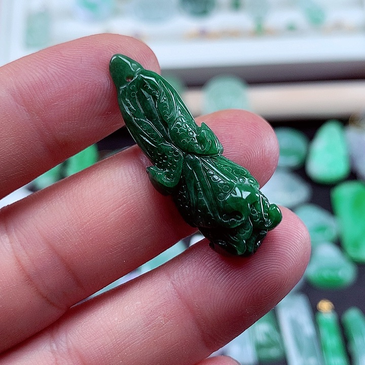 翡翠吊坠(不含链)未镶嵌14