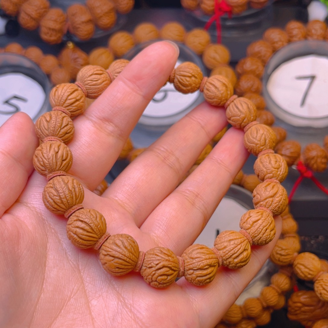 付***龙桃核吊坠耶耶耶耶