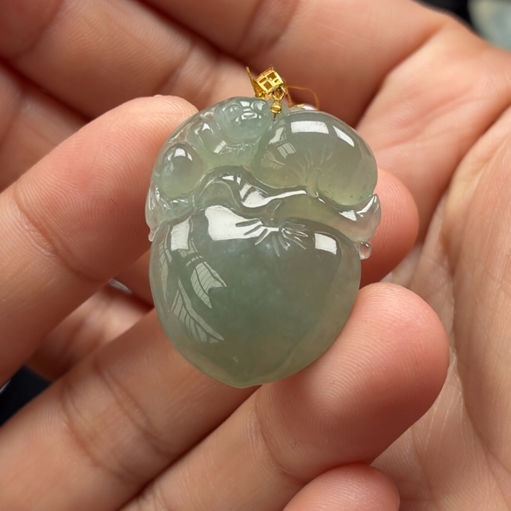 翡翠未镶嵌颈饰天然翡翠a货