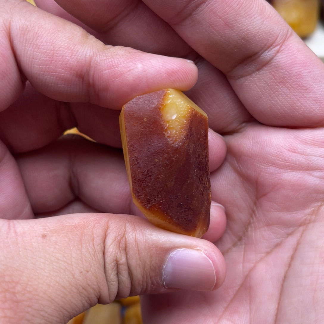 乘***r定制蜜蜡未镶嵌原石