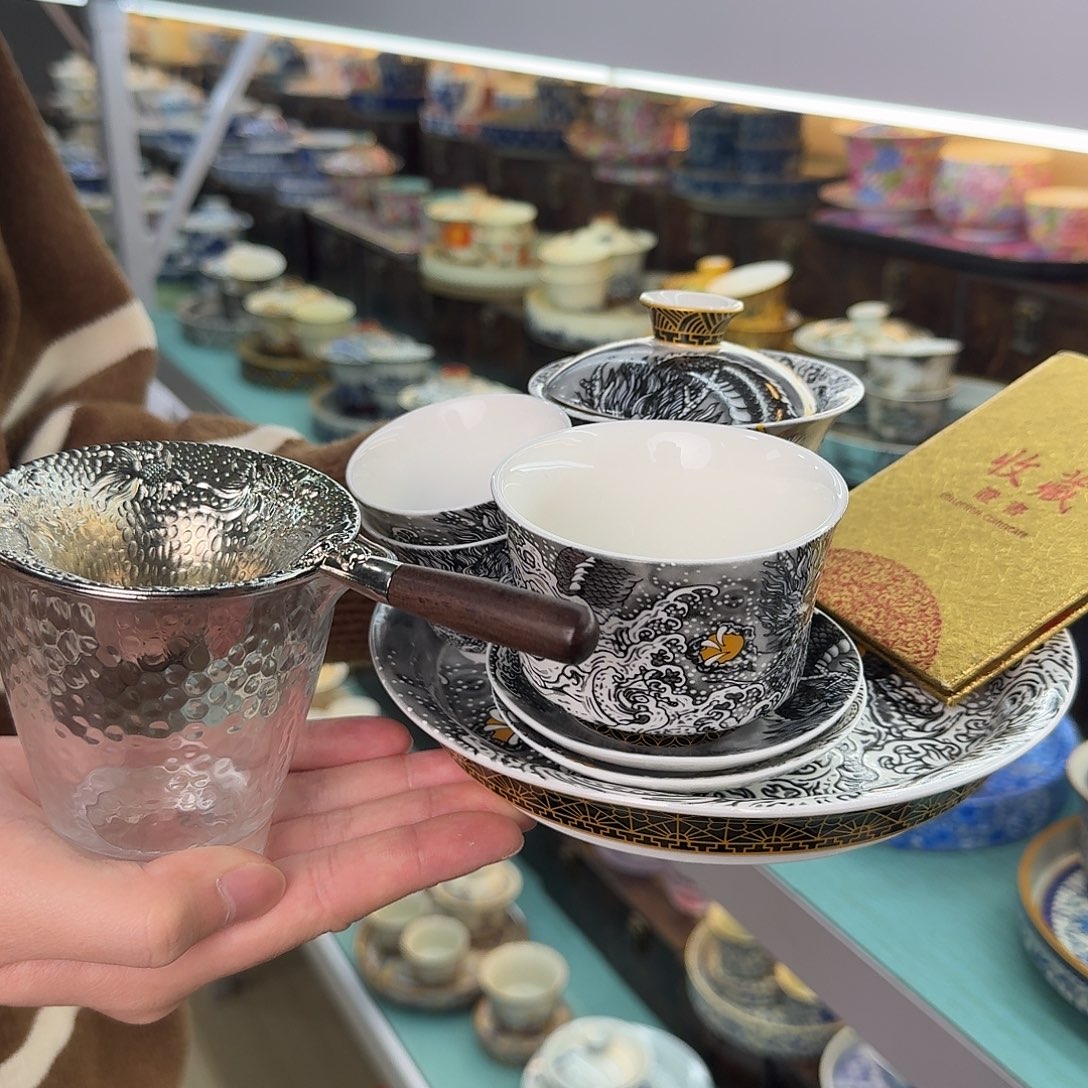 祝我们成为很好的人