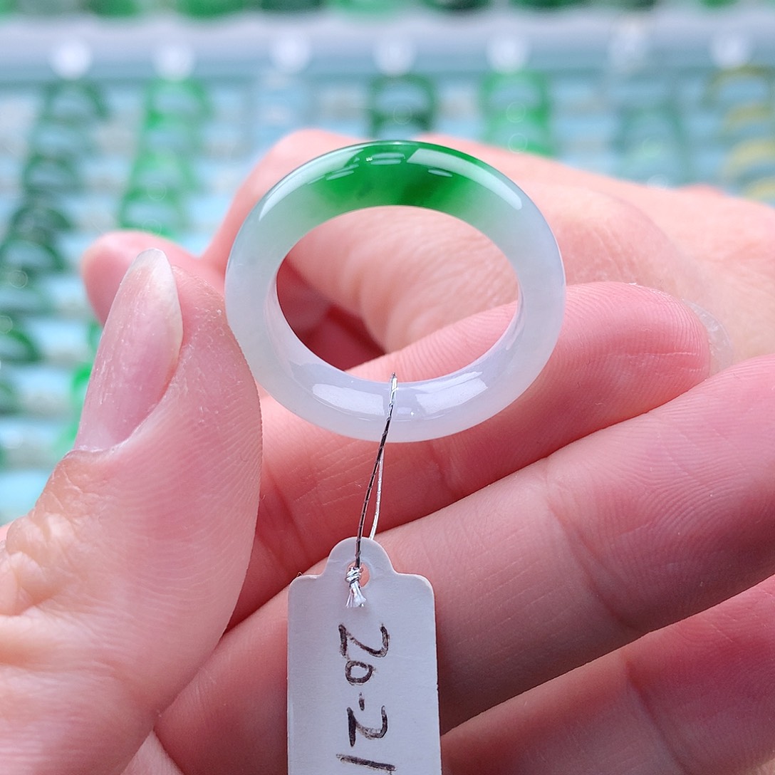 翡翠戒指未镶嵌缅甸翡翠A货