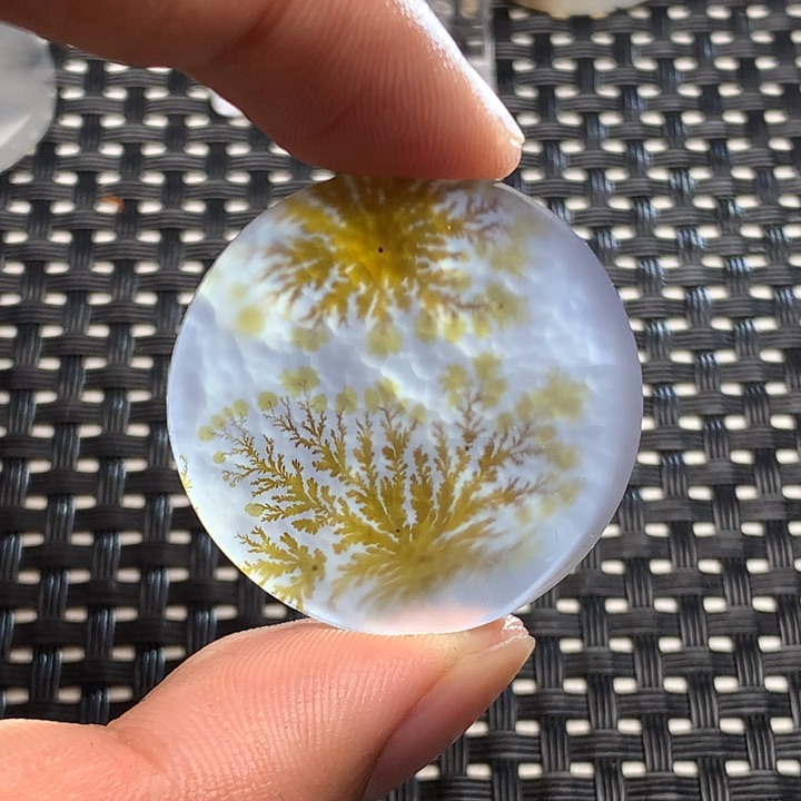 玛瑙/玉髓颈饰未镶嵌开**旧