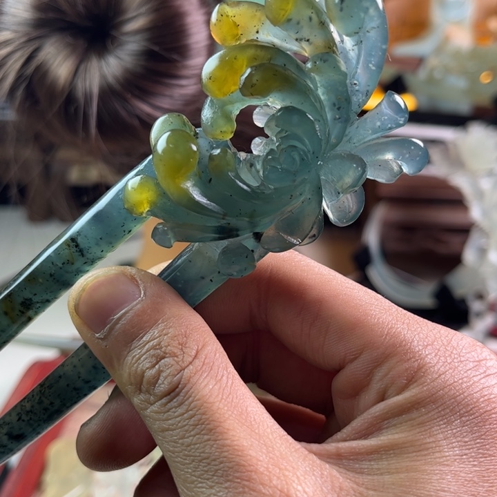 蛇纹石玉发饰合金霖*