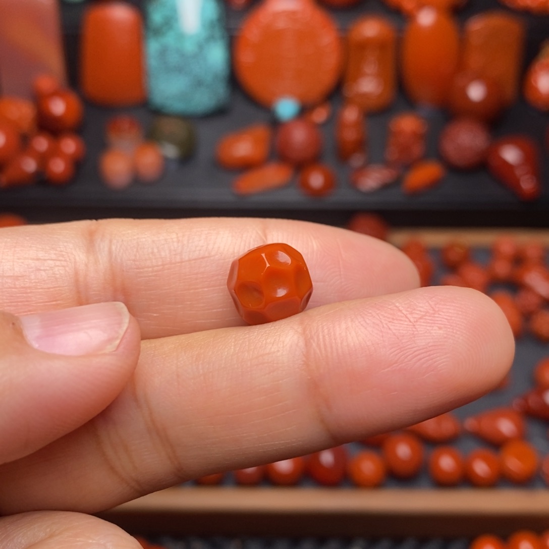 南红玛瑙配饰未镶嵌没****吃配饰