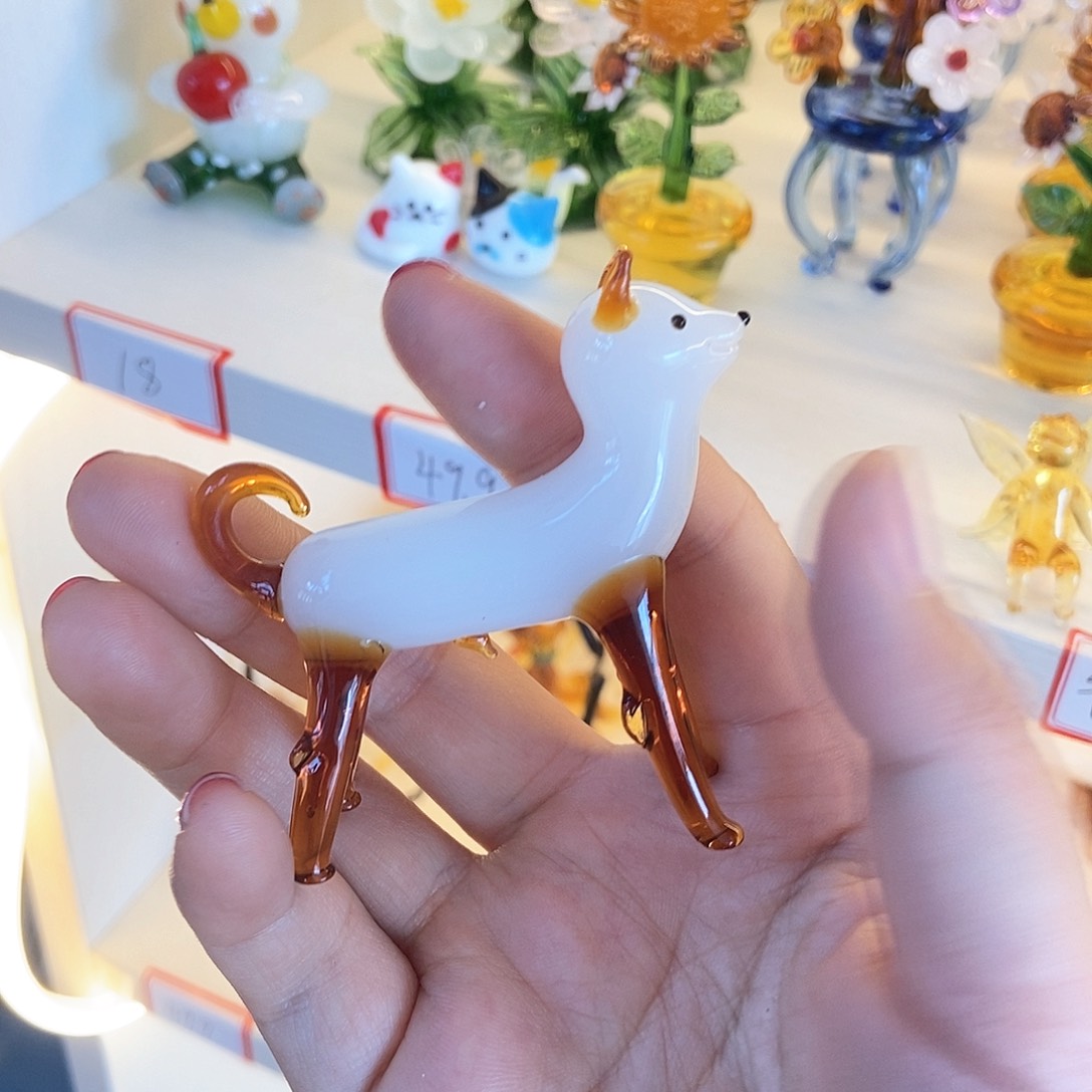 琉璃手工艺品大黄