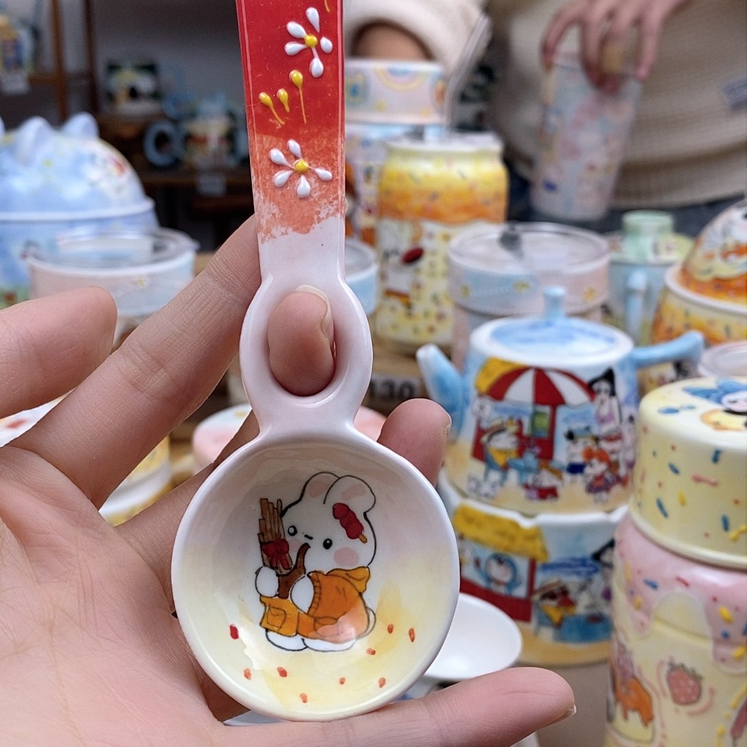 杯兔**?董董文创手绘陶瓷