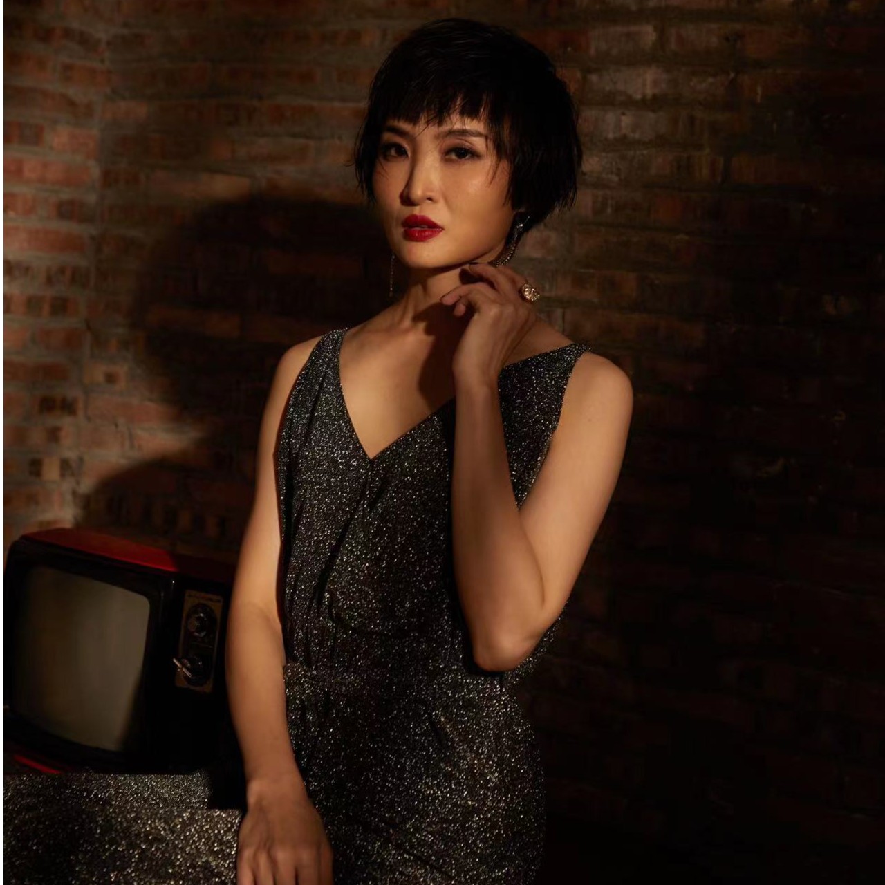 AI.BAGBURRY2025新款时尚百搭手提包 鳄鱼皮拼牛皮女包