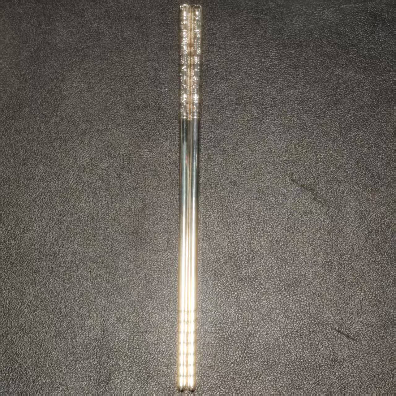 NY7201925通体里外一致纯箔臻奢品筷子摆件多样性发其一