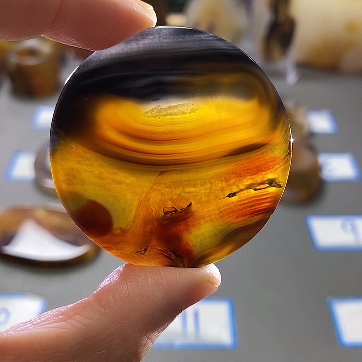 玛瑙/玉髓未镶嵌珠宝半成品149