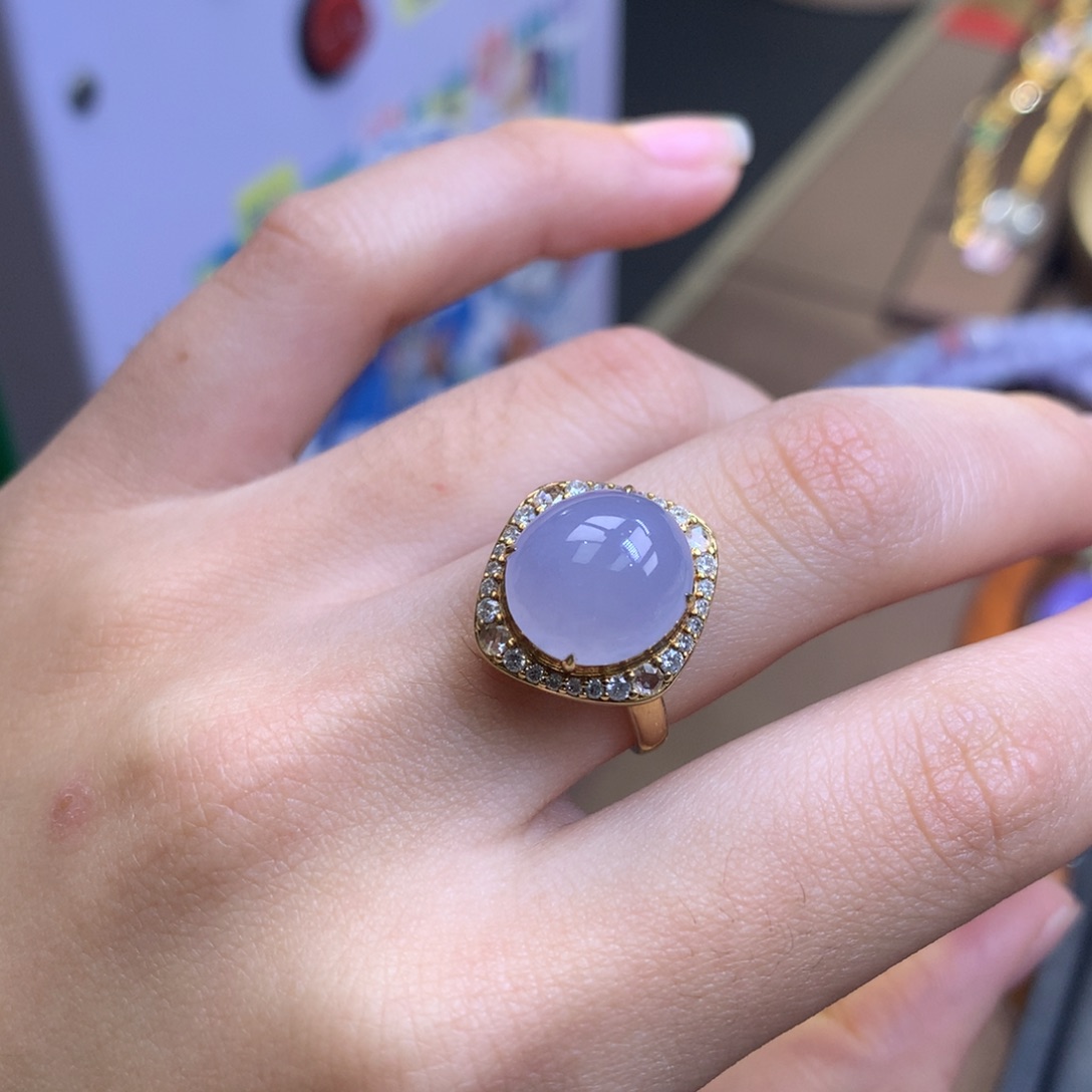 翡翠18K金镶嵌颈饰翡翠