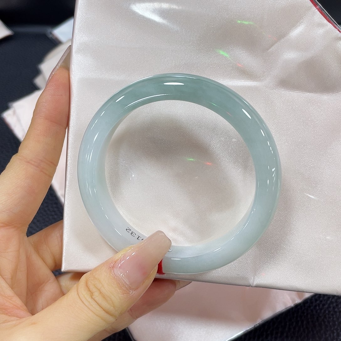 翡翠未镶嵌手镯天然缅甸A货翡翠手镯1号