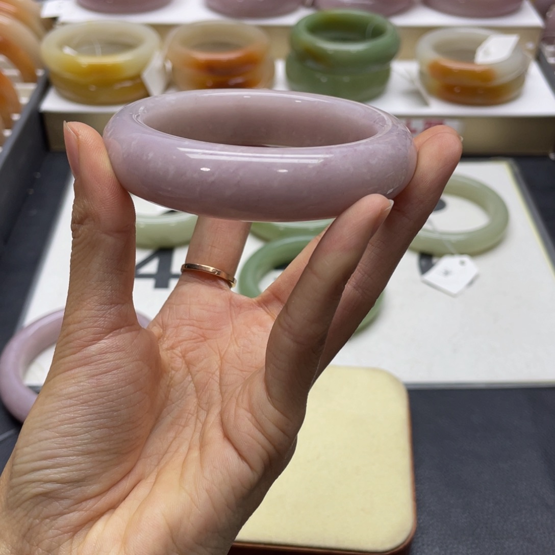 石英质玉手镯未镶嵌?***?